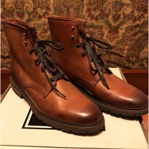 FRYE James Lug Boot